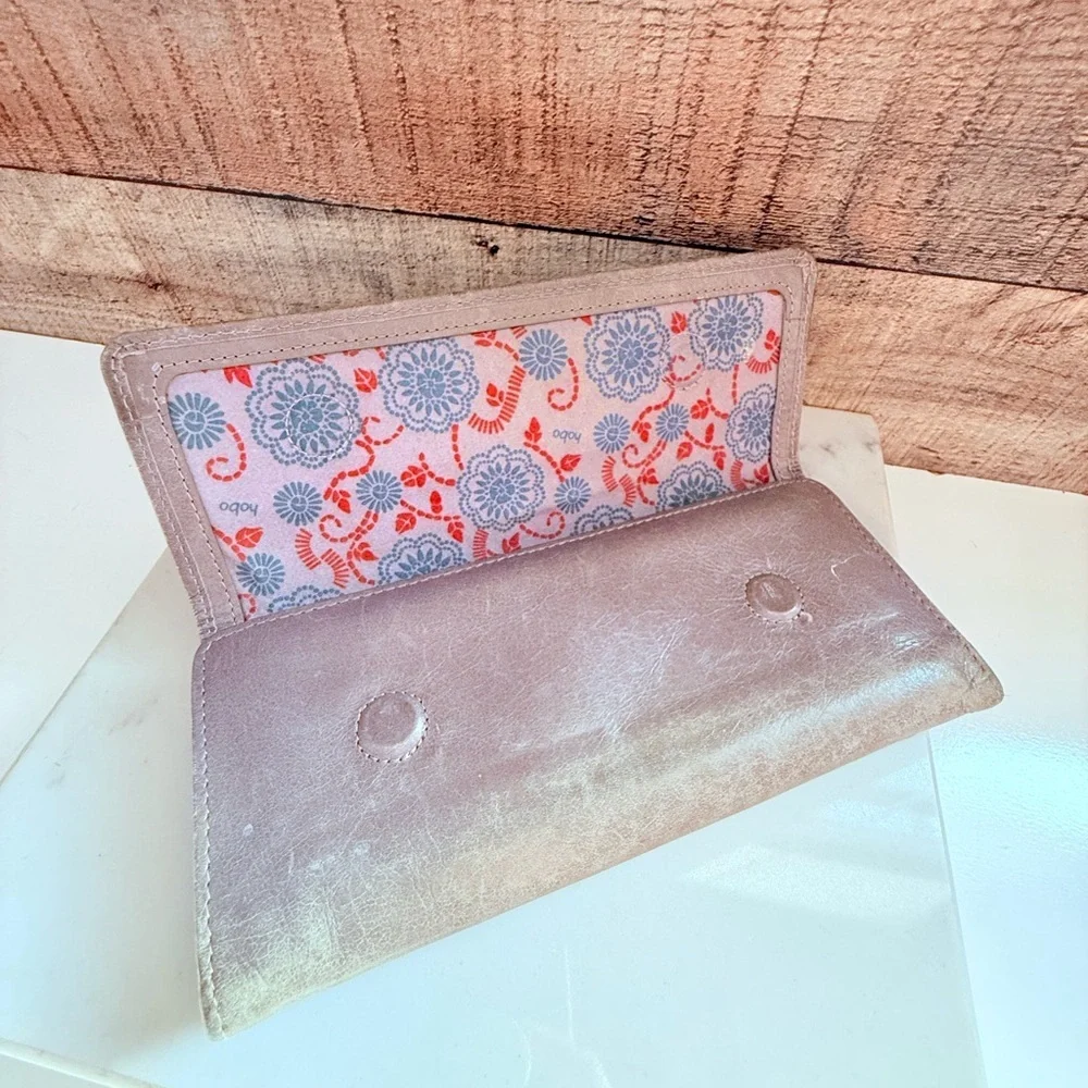 Hobo International Sadie Trifold Leather Clutch Wallet